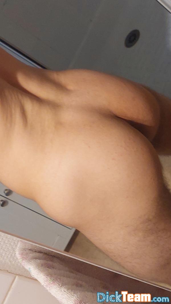 95teoplanq - Homme - Gay - 25 ans : Plan Q gay passif je me déplace pas