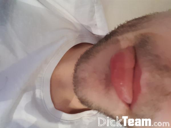 hulkanee - Homme - Bi - 30 ans : M 25 : 