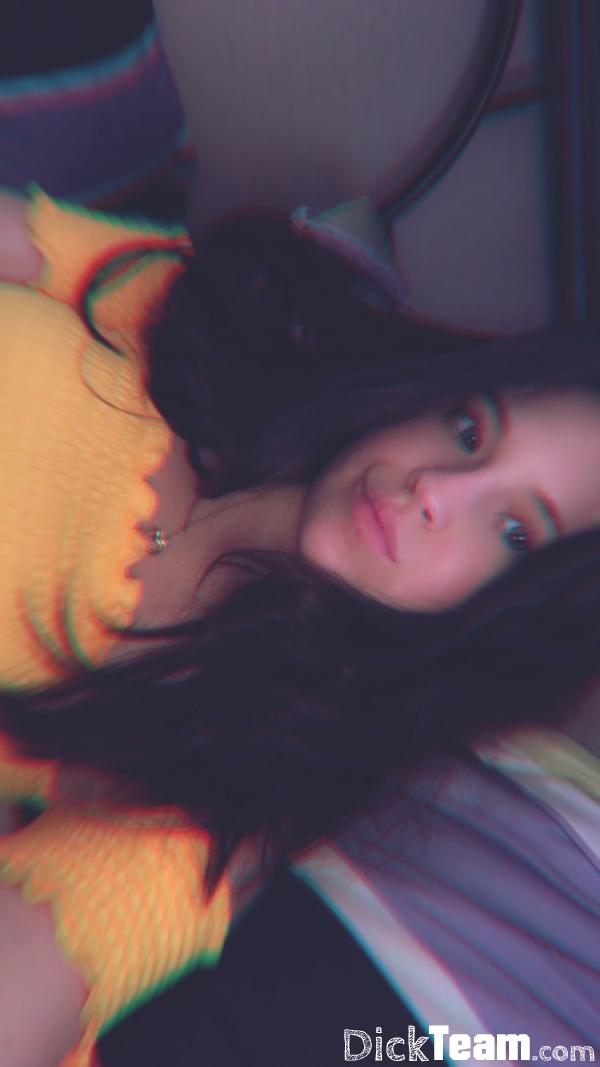 Profil de sexcoco - Femme - Hétéro - 21 ans : Bi-curieuse : Je suis bi-curieuse et cherche des femmes dominante qui pourrait me montrer ses quoi l’effet de manger une chatte ou de recevoir envoyer des video et photo sexy Profil de sexcoco - Femme - Hétéro - 21 ans : Bi-curieuse : Je suis bi-curieuse et cherche des femmes dominante qui pourrait me montrer ses quoi l’effet de manger une chatte ou de recevoir envoyer des video et photo sexy