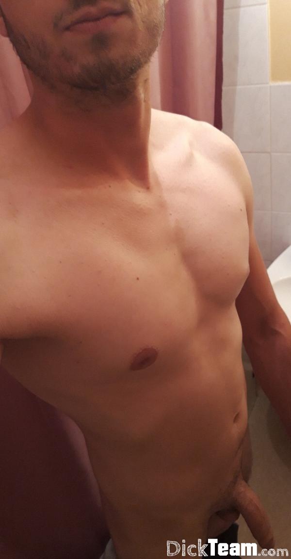 tintin69 - Homme - Bi - 28 ans : Plan cul : Thibault1.84 CmBrun