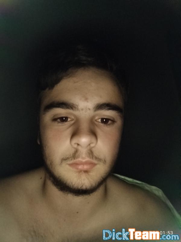 Profil de aur - Homme - Hétéro - 18 ans : Chaud pour échange nude,groupe tg:aure Profil de aur - Homme - Hétéro - 18 ans : Chaud pour échange nude,groupe tg:aure