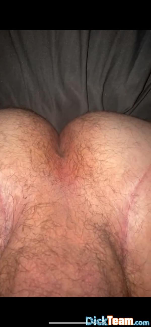 bigbottom03 - Homme - Gay - 23 ans : Je cherche un actif domi à bonne queue, j’adore les hommes plus vieux 