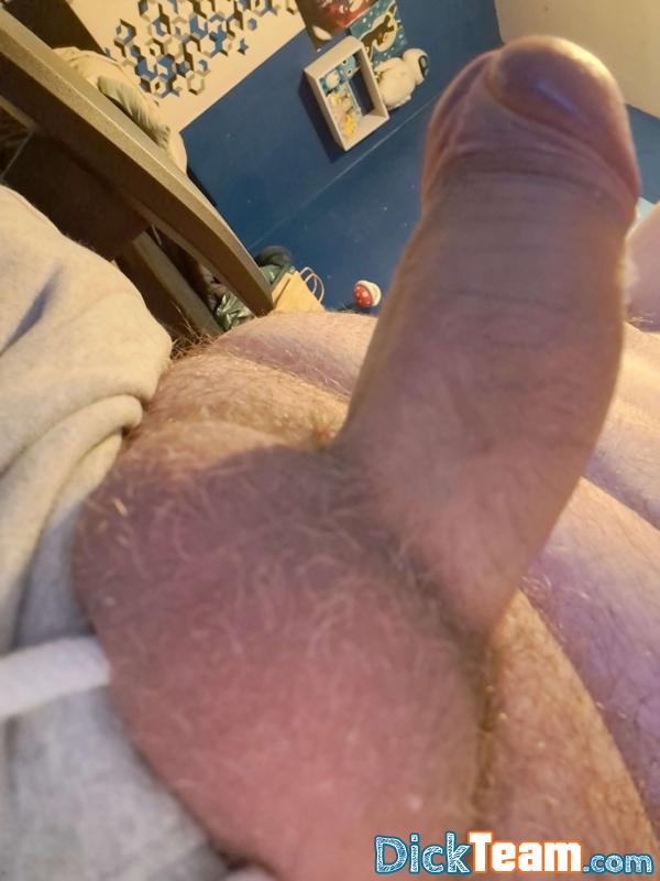 cock1_487 - Homme - Gay - 18 ans : lucas_le487.5812 "discord" 18ans Gay 