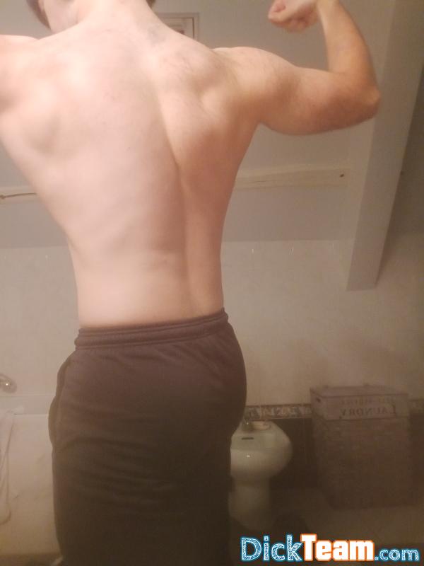 Profil de esteee - Homme - Hétéro - 19 ans : Yo cherche nude / plan dans le 95 ou région parisienne Profil de esteee - Homme - Hétéro - 19 ans : Yo cherche nude / plan dans le 95 ou région parisienne