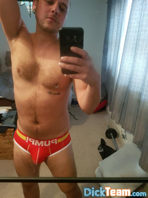 garethedgar - Homme - Gay - 27 ans : Je vous attend sur snap