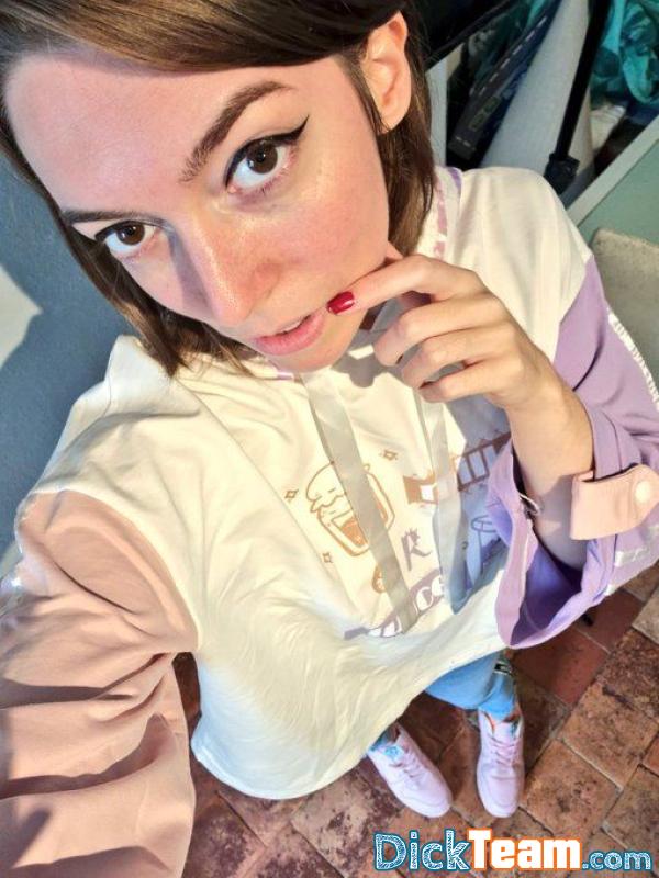 goulotte- - Femme - Hétéro - 25 ans : Escorte réel tellement chaude pour du plaisir intense 
Telegram:@paola0013
Sms ou WhatsApp:0767796717