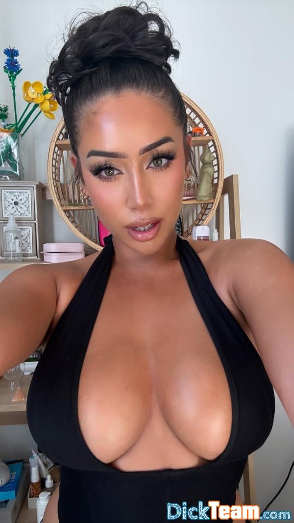 keity9990 - Homme - Hétéro - 24 ans : Je suis disponible pour les plans sexe et de massages corporels et je nudes aussi payant