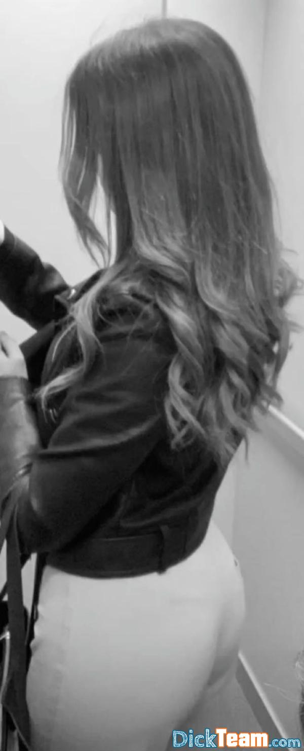 Profil de laura-salope - Femme - Bi - 21 ans : Snap de meuf Profil de laura-salope - Femme - Bi - 21 ans : Snap de meuf
