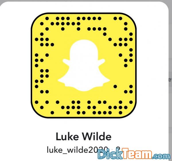 luke_wilde2020 - Homme - Bi - 24 ans : Cam scene with exchange of nude between guy and girl for more fun