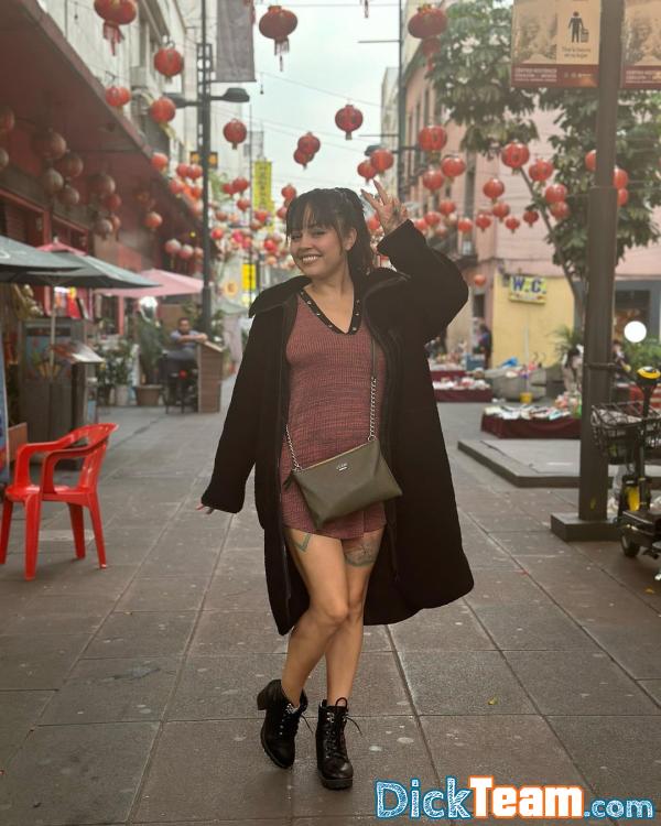 monica - Femme - Hétéro - 28 ans : Les rencontres coquines 