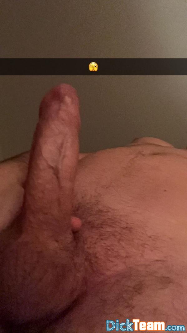 Profil de nath - Homme - Bi - 24 ans : Ajoutez moi sur snap pour nudes, fille ou gars je suis ouvert 