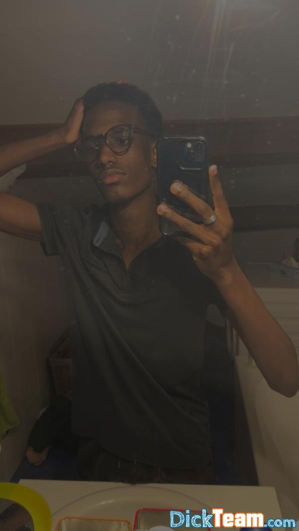 Profil de pablo- - Homme - Gay - 18 ans : -25 ! QUE DES GENS DE Valence ou à côté , cherche passif , ou relation sérieuse . 19cm . Si vous m’ajouter écrivais ou vois habiter et l’âge si vous pouvais pas venir prêt de Valence je supp Profil de pablo- - Homme - Gay - 18 ans : -25 ! QUE DES GENS DE Valence ou à côté , cherche passif , ou relation sérieuse . 19cm . Si vous m’ajouter écrivais ou vois habiter et l’âge si vous pouvais pas venir prêt de Valence je supp