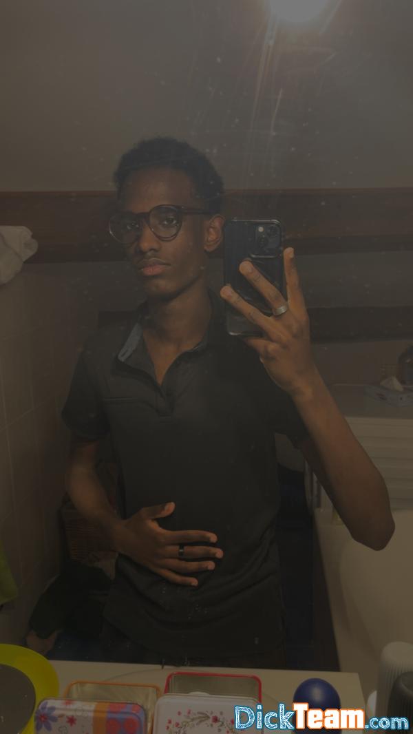 Profil de pablo- - Homme - Gay - 18 ans : -25 ! QUE DES GENS DE Valence ou à côté , cherche passif , ou relation sérieuse . 19cm . Si vous m’ajouter écrivais ou vois habiter et l’âge si vous pouvais pas venir prêt de Valence je supp Profil de pablo- - Homme - Gay - 18 ans : -25 ! QUE DES GENS DE Valence ou à côté , cherche passif , ou relation sérieuse . 19cm . Si vous m’ajouter écrivais ou vois habiter et l’âge si vous pouvais pas venir prêt de Valence je supp