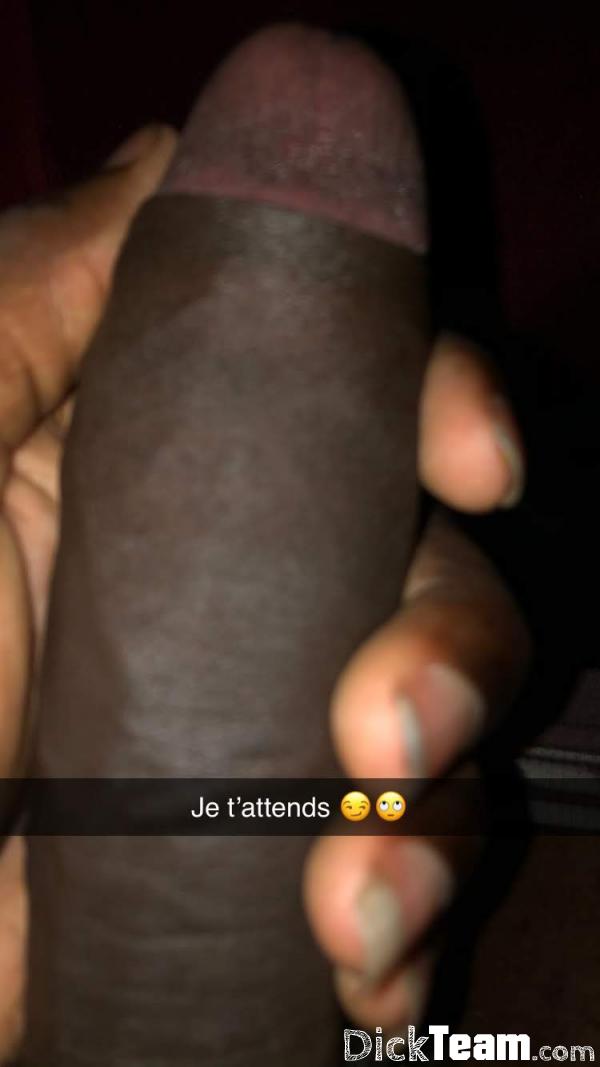 Profil de planq77500 - Homme - Hétéro - 21 ans : ajoute moi sur snap : antillais dispo pour échange de nudes, ou une meufs qui es envie de sucé ou envie de ce faire lécher ajoute moi...planq77500