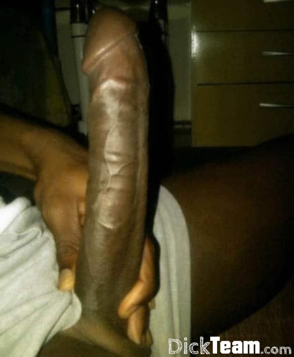 smally612 - Homme - Hétéro - 29 ans : Renois bien monté : Renois bien monté cherche plan cul à Lille et ses alentours. Mon snap: smally612 Hétéro Black avec une grosse bite cherche plan q uniquement avec des meufs : Je suis un black ayant une grosse bite et à la recherche de plan cul avec des meufs sur Lille, France et ses alentours. Mon snap: smally612