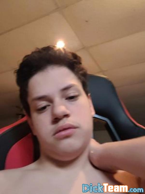 thomboy1911 - Homme - Hétéro - 22 ans